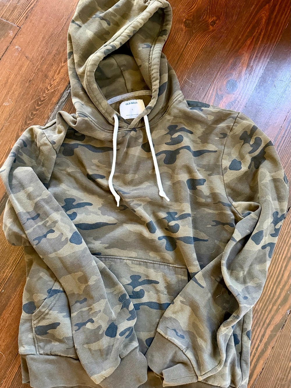 Old Navy Men's Camo Pullover Hoodie - Olive & Dark Green